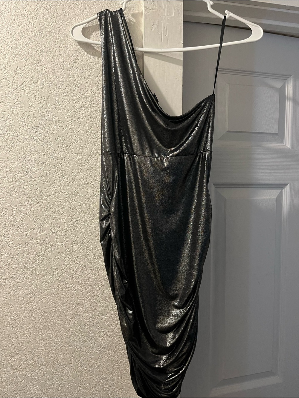 One-Shoulder Metallic Dress - Picture 2 of 3